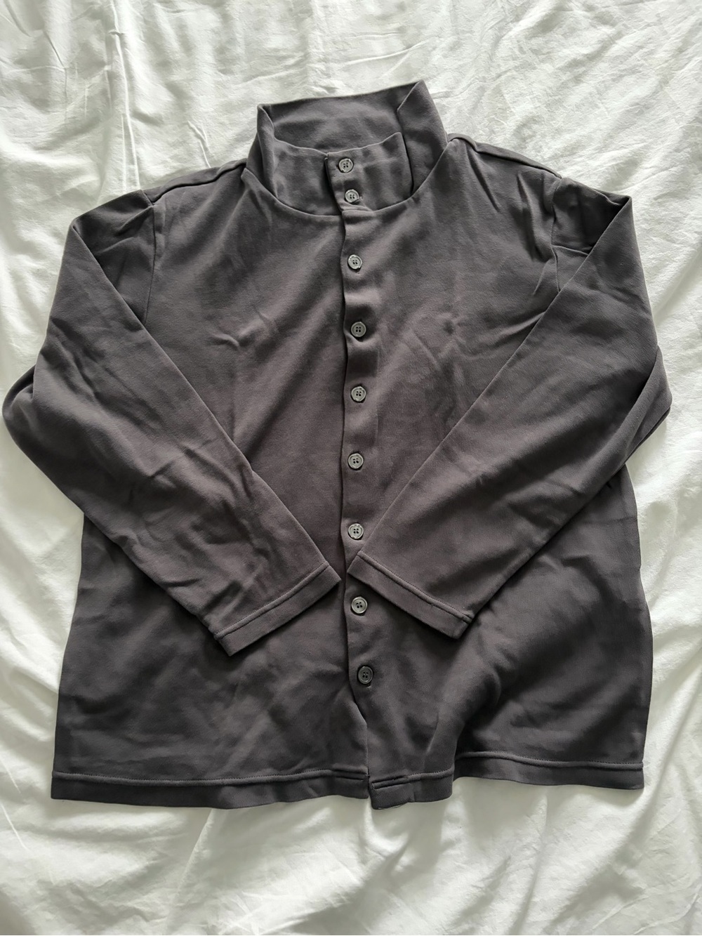 Frette 1860 x Korean Air Women's Gray Luxury Button-Front Collar Pajama Top